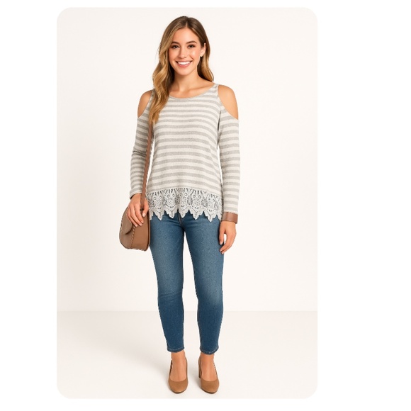 WALLFLOWER Grey White Stripe Cold Shoulder Top Size Small - Picture 1 of 10